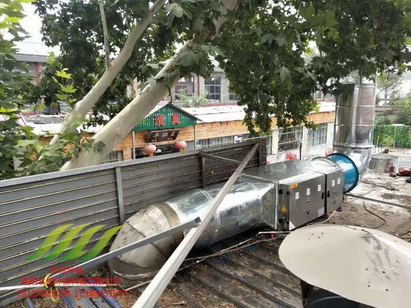 洛陽（yáng）東（dōng）都客飯店廚房排（pái）煙裝置