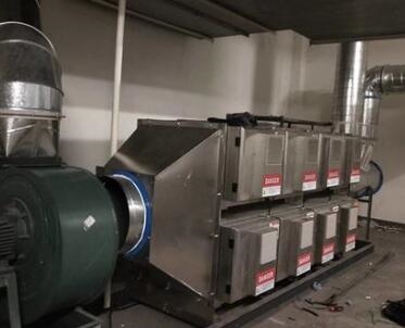 處理油煙，工業油煙處（chù）理設備有五種方法可供選擇